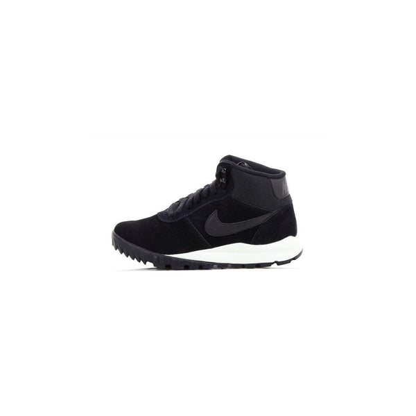 Basket Nike Hoodland Suede - 807154-009 - Noir - Femme Baskets Femme Nike