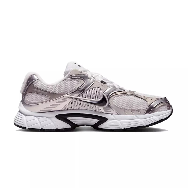Basket Nike V5 Rnr - Blanc, Gris, Noir.