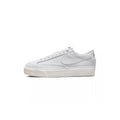 Baskets Nike Wmns Blazer Lo Platform Canvas - Blanc - Femme