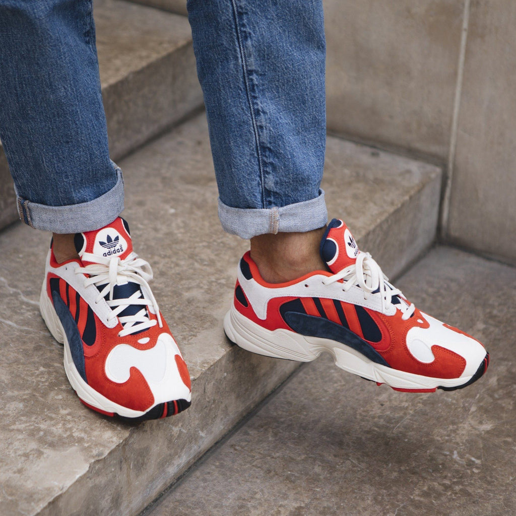 Baskets Adidas Originals Yung-96 Rouge / Blanc - Adidas2 - The Bradery