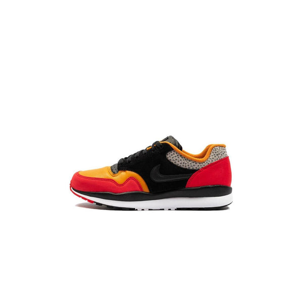 Baskets Nike Air Safari Se - Rouge - Homme - Nike2 - The Bradery
