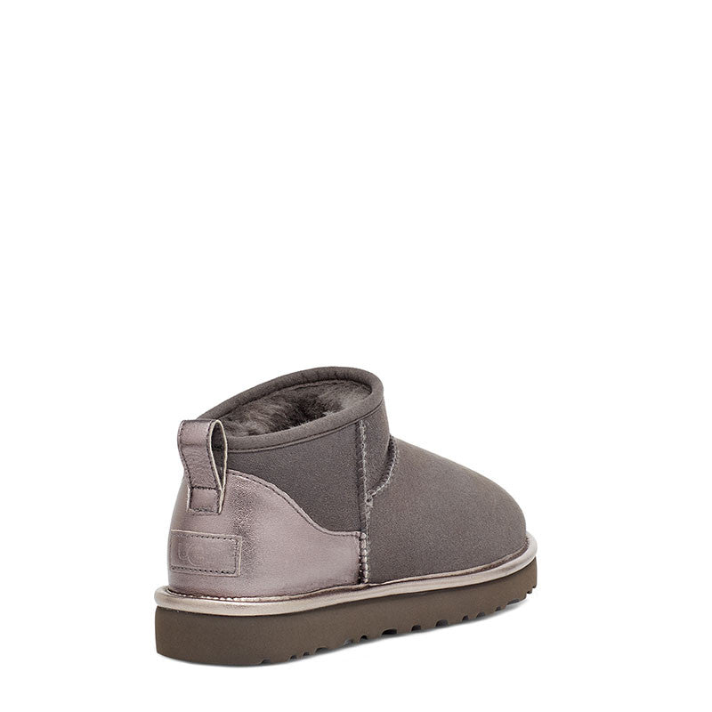 Boots Classic Ultra Mini Shine - Gris - Femme - UGG - The Bradery