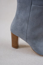 Bottes Orenda Veau Velours - Bleu - Gris - Plume Paris - The Bradery