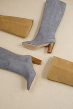 Bottes Orenda Veau Velours - Bleu - Gris - Plume Paris - The Bradery