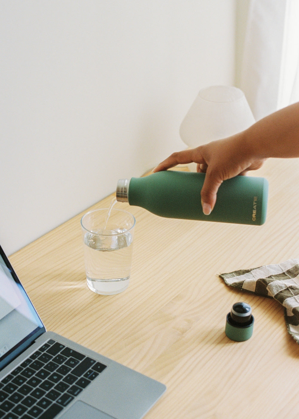 Bottle Studio - Bouteille Thermos En Acier Inoxydable 550Ml - Vert Sauge