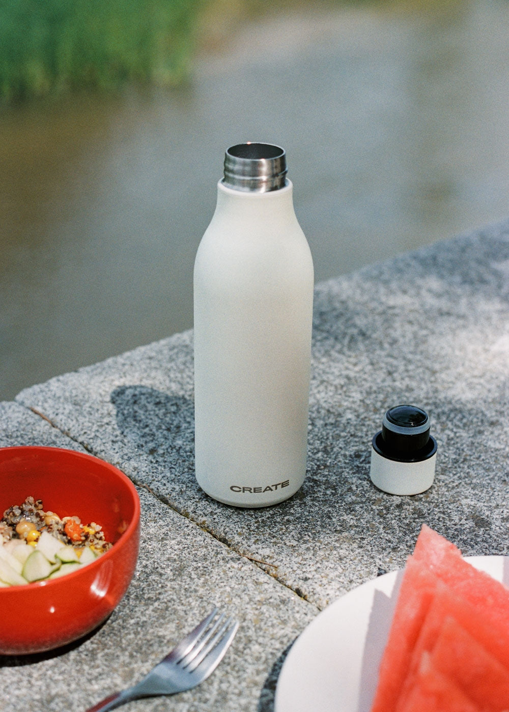 Bottle Studio - Bouteille Thermos En Acier Inoxydable 550Ml - Blanc Cassé