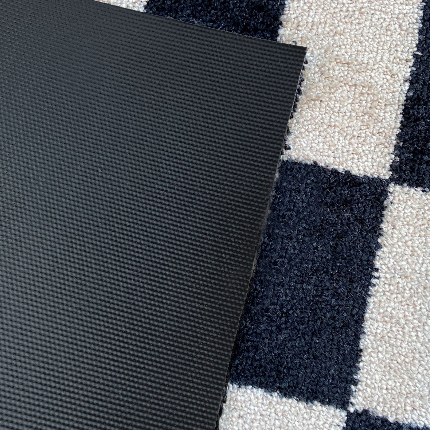 Tapis Brook - Black