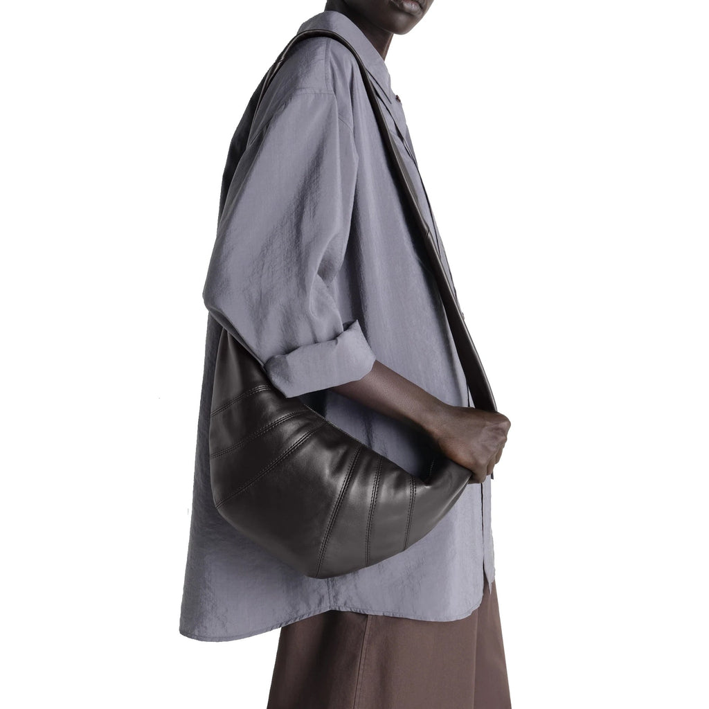 Lemaire - Sac The Croissant Medium - Femme - Brown