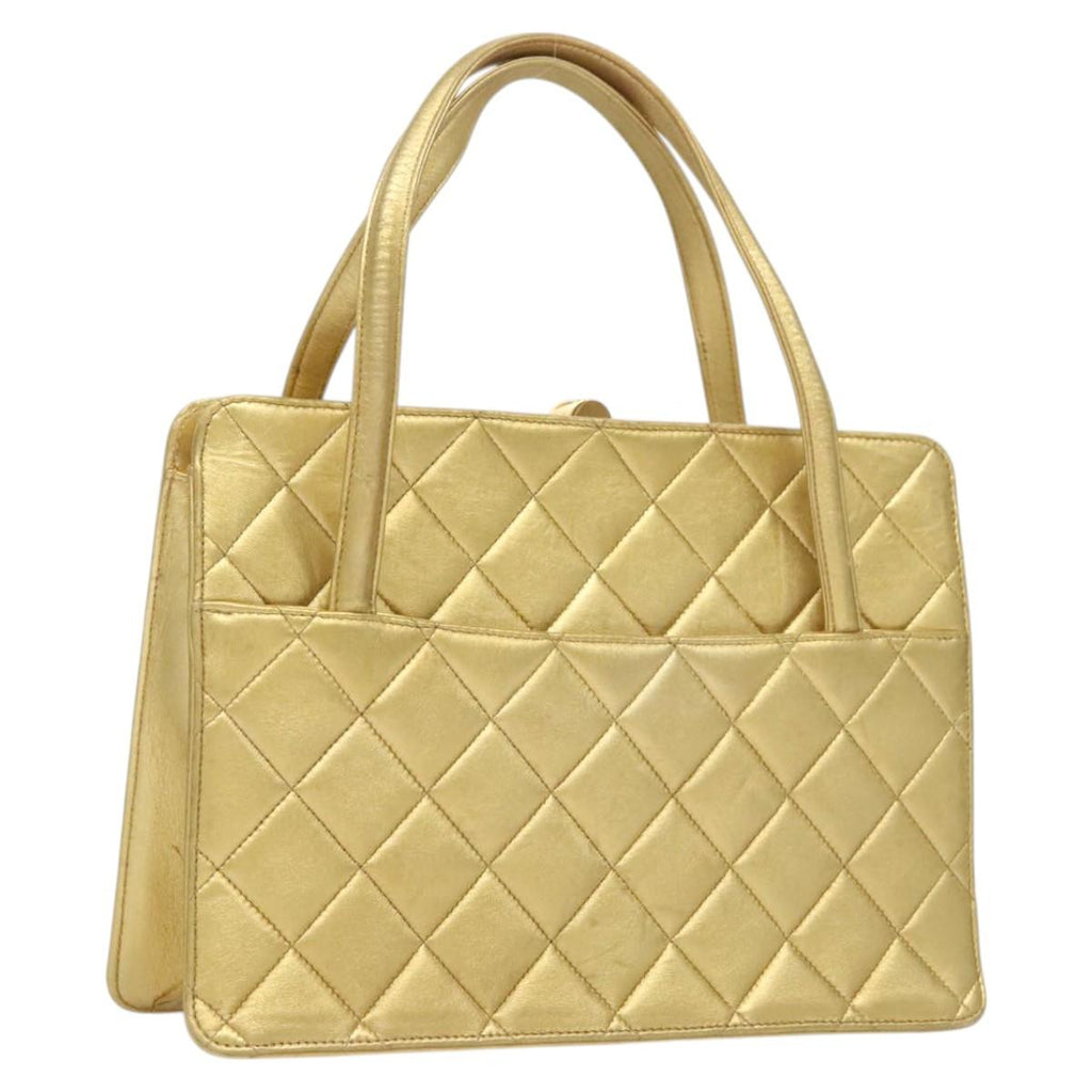 Chanel Matelassé Lambskin leather Medium