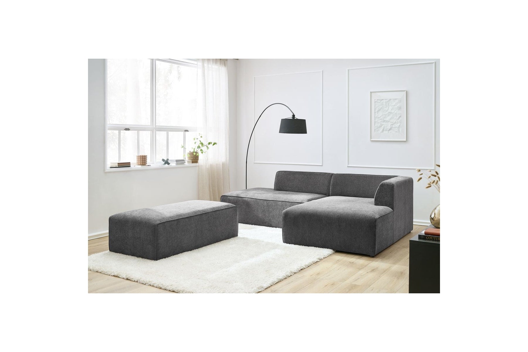 Canapé d'angle fixe modulable MEGEVE tissu lisse avec pouf - Angle droit - BOBOCHIC - The Bradery