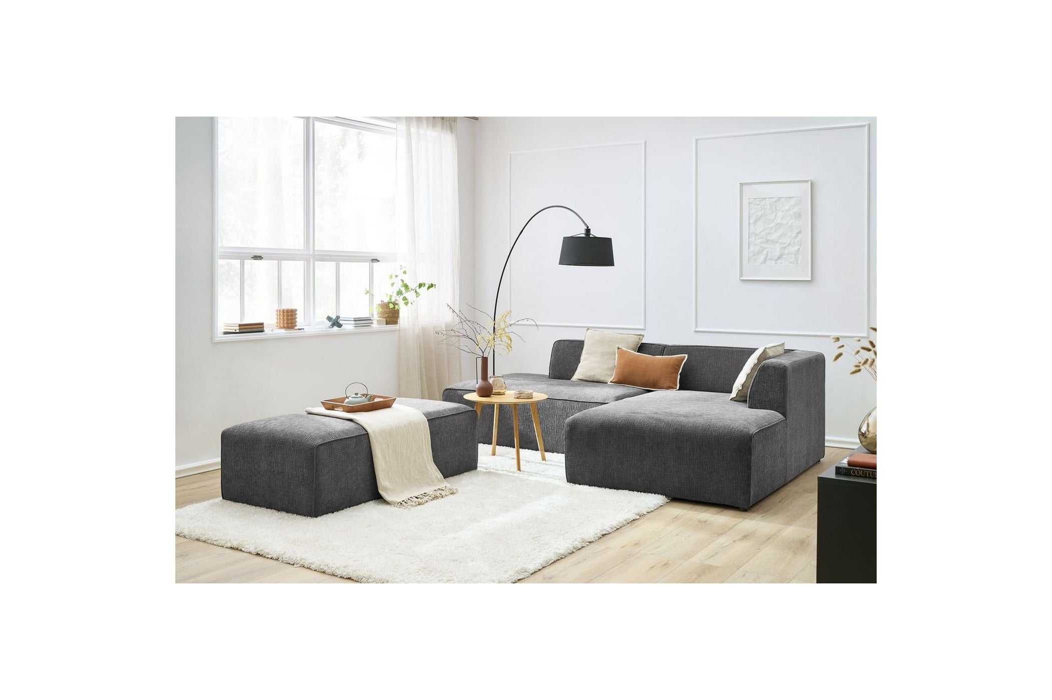 Canapé d'angle fixe modulable MEGEVE tissu lisse avec pouf - Angle droit - BOBOCHIC - The Bradery