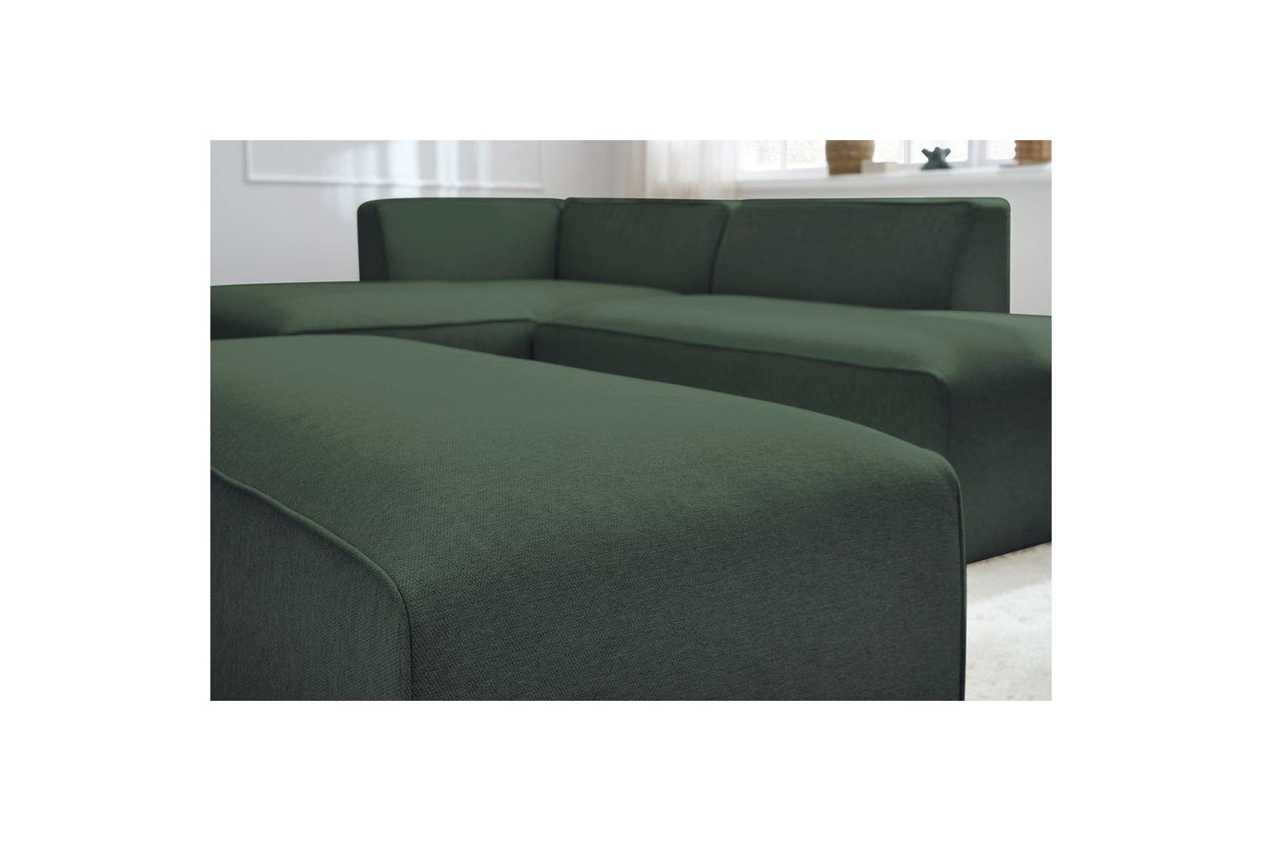 Canapé d'angle fixe modulable MEGEVE tissu lisse avec pouf - Angle gauche - BOBOCHIC - The Bradery