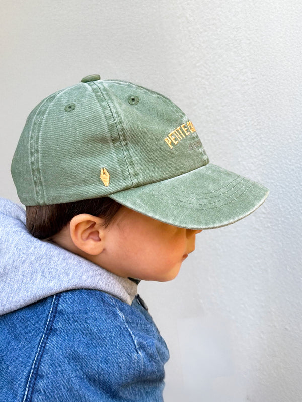 casquette-en-coton-delave-pour-bebe-kaki-petite-crapule-milinane