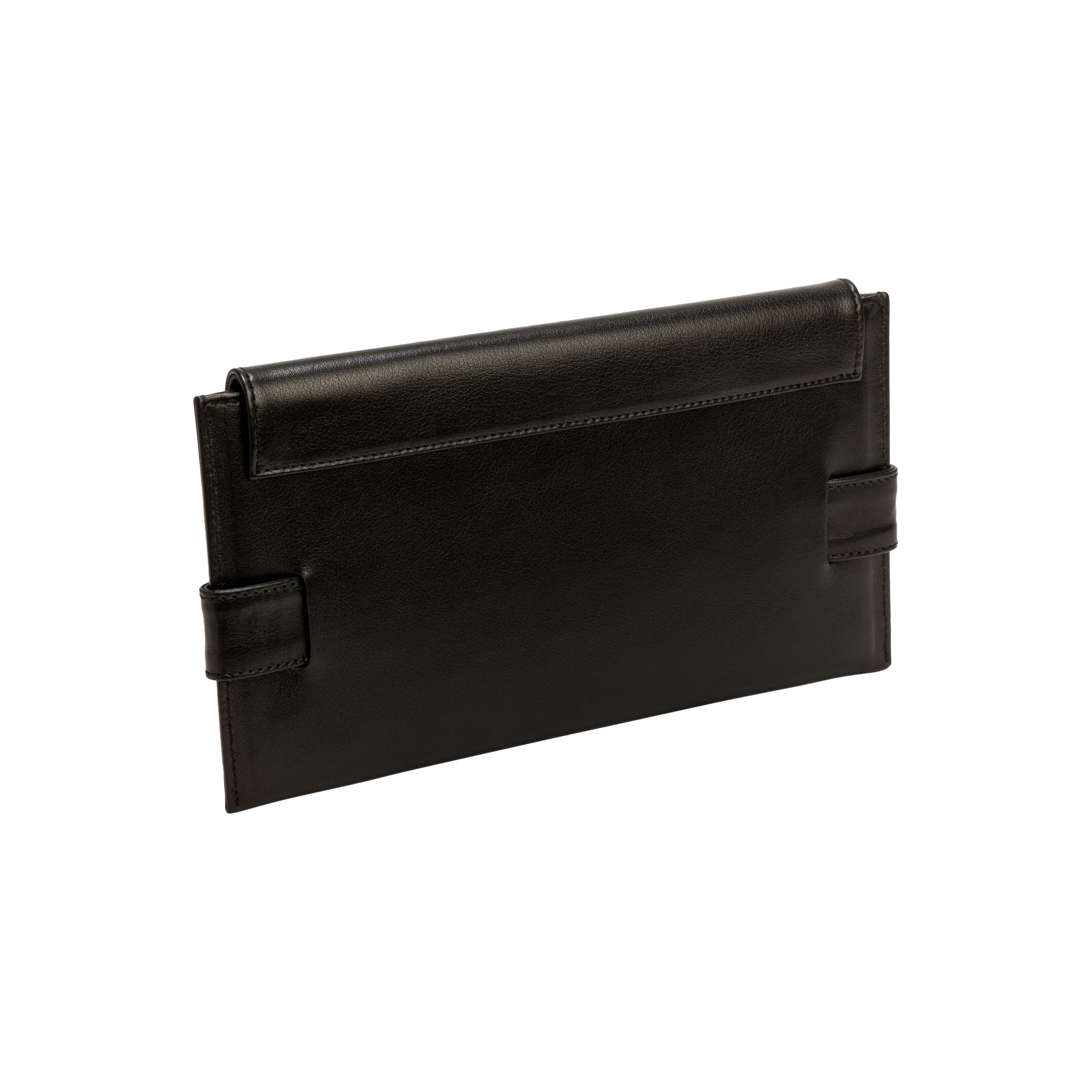 Catena black leather envelope clutch, handcrafted with a sleek rectangular shape and elegant closure for nighttime elegance.