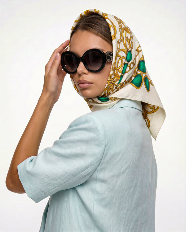 Foulard Chanel Vintage Années 90