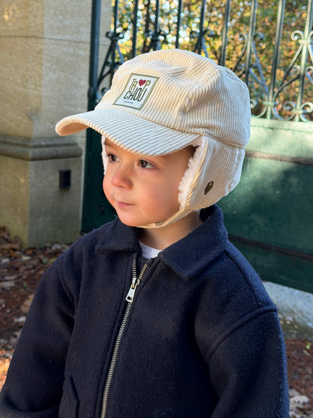chapka-erika-enfant-bebe-creme-beige-trop-chou-velours-sherpa-doux-chaud-hiver-porte-milinane