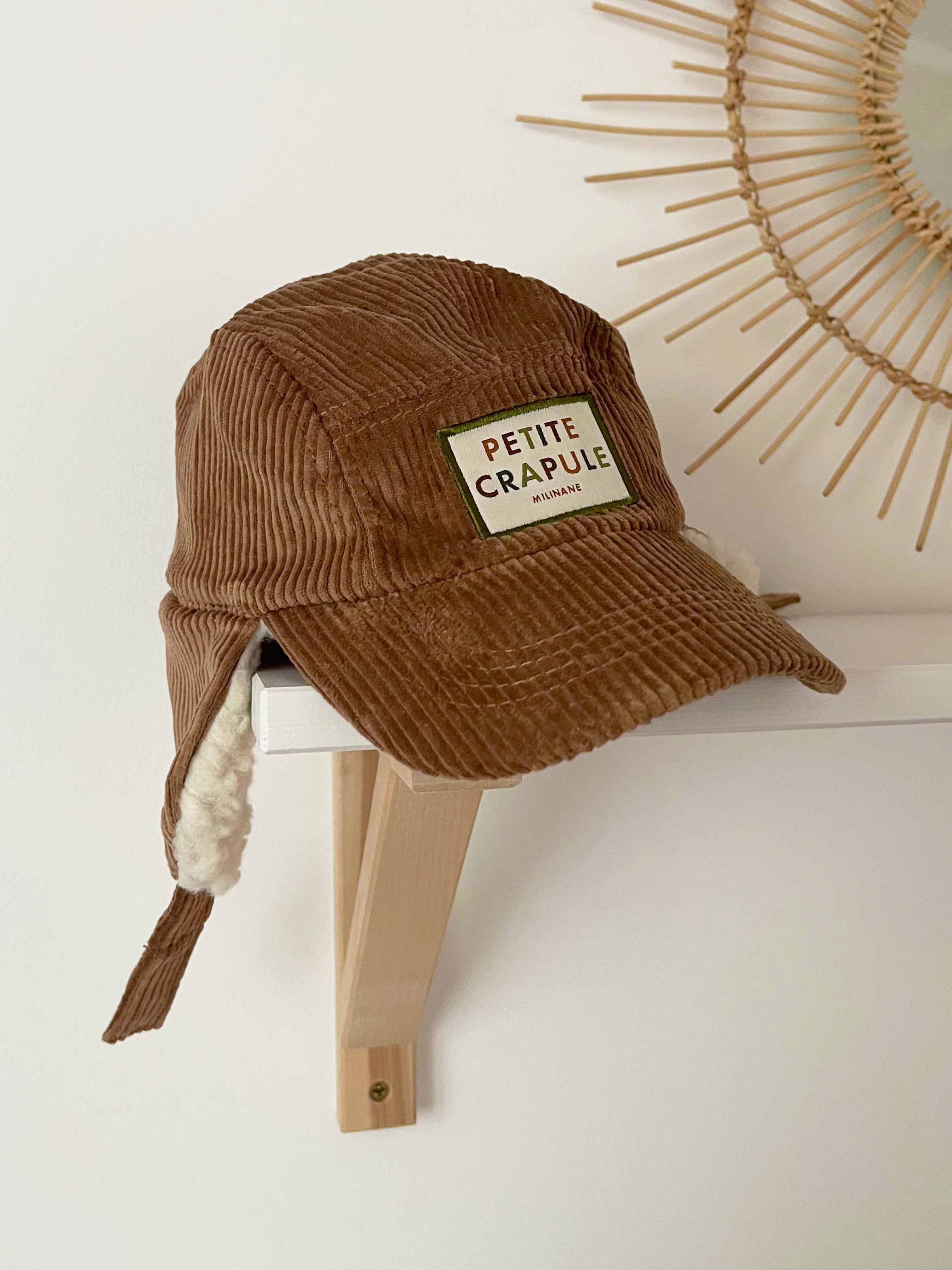 chapka-erika-enfant-bebe-marron-petite-crapule-velours-sherpa-doux-chaud-hiver-ambiance-milinane
