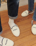 Les Chaussons Mama Cool En Laine Bouclette - Angarde X Émoi Émoi