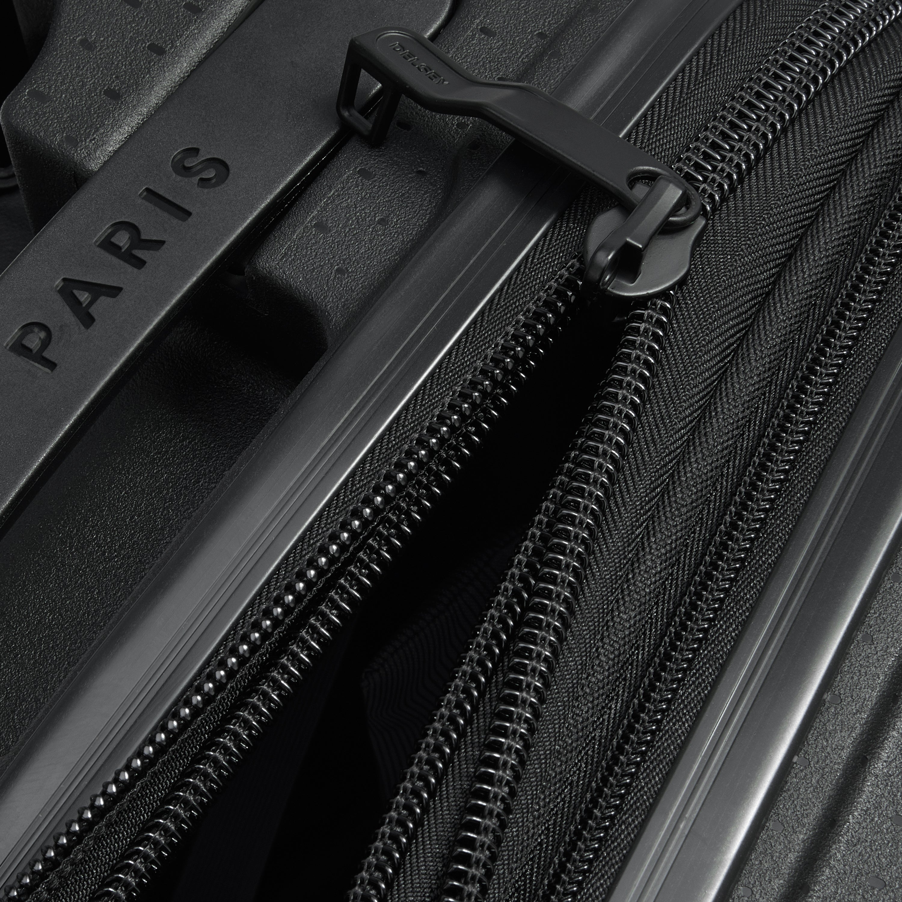 Valise Long Séjour Extensible - Belmont Plus - 83cm - Matière Recyclée - Noir
