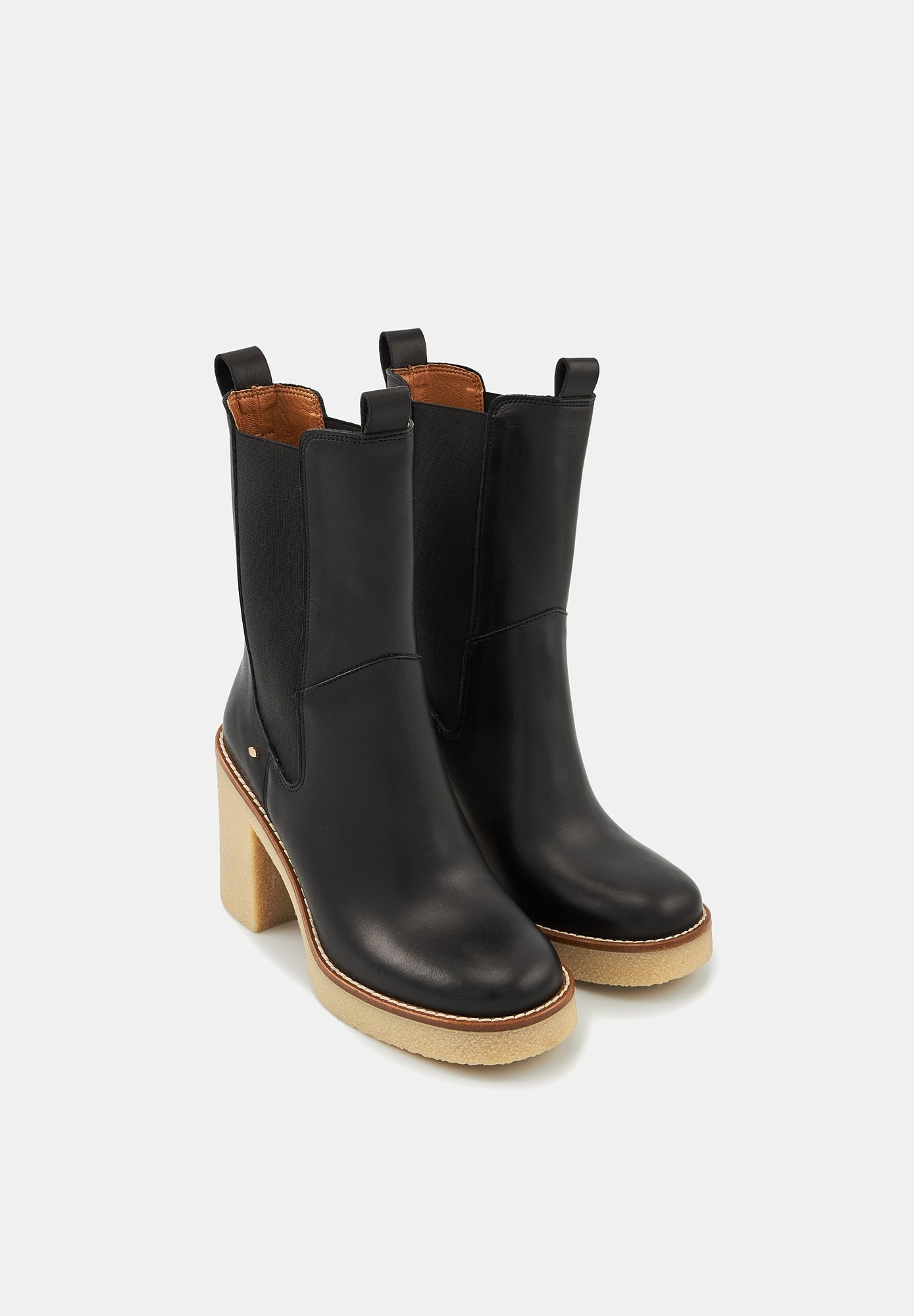 Elle - Cuir Noir - Bons Baisers - The Bradery