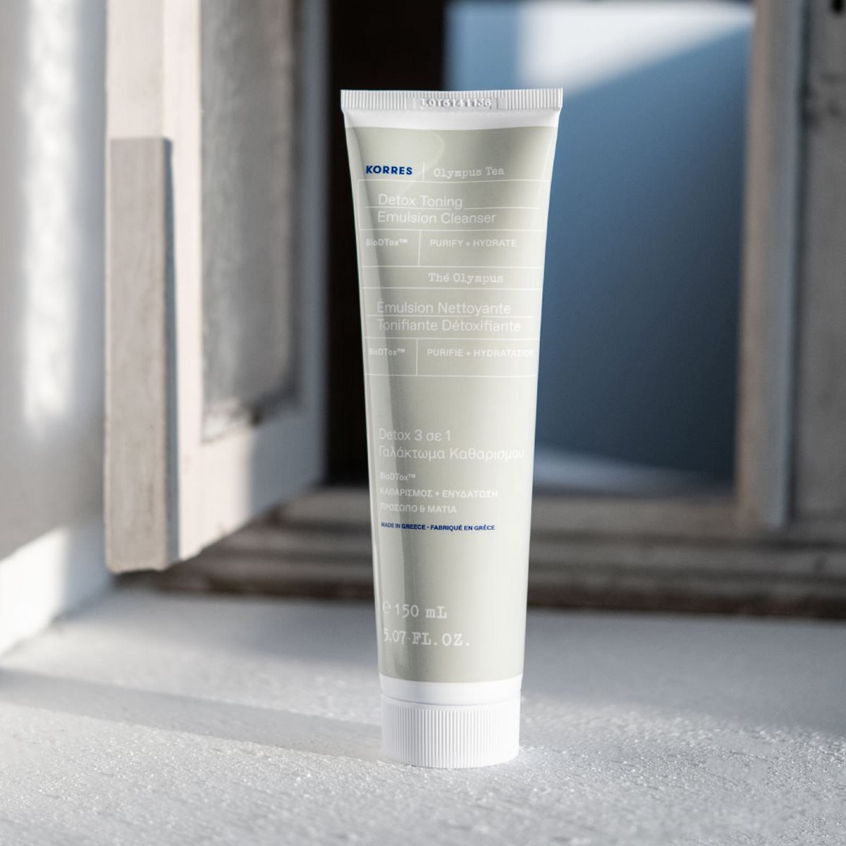 Emulsion Nettoyante 3 En 1, Visage & Yeux, Thé Olympus 150ml - Korres - The Bradery