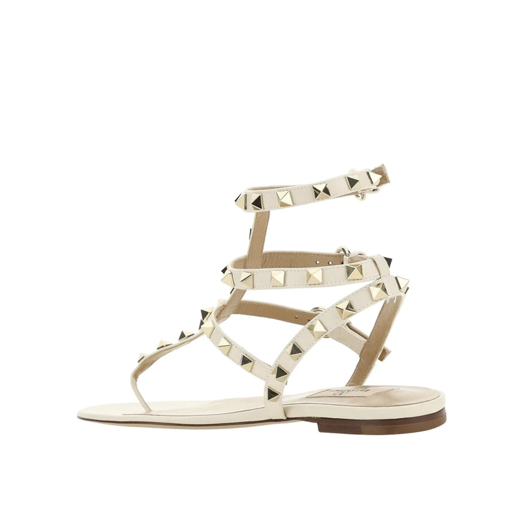 Valentino Garavani Rockstud Flip-Flop Leather Sandals - Cream - Femme