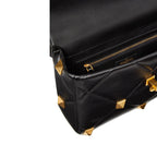 Valentino Garavani Roman Stud Medium Shoulder Bag - Black - Femme