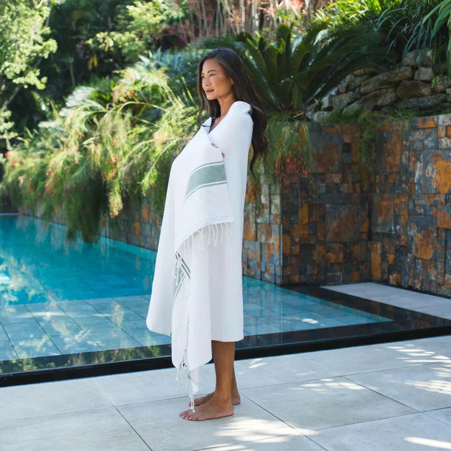 Fouta Doublée Éponge - Blanc/Vert Olive