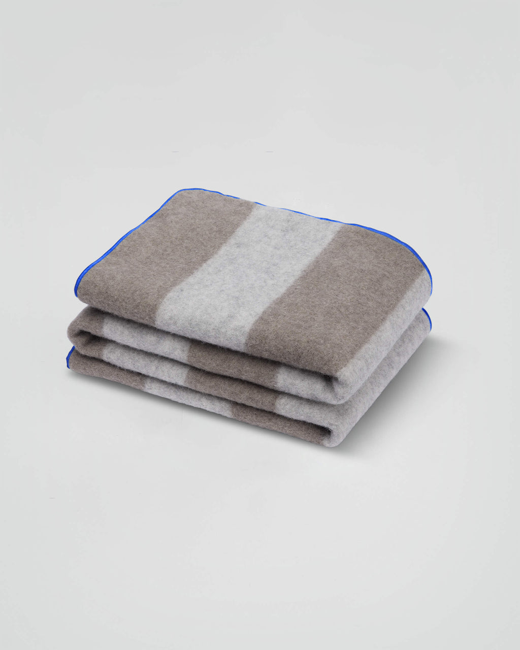 Merino Deken Royal Blue - SUITE702