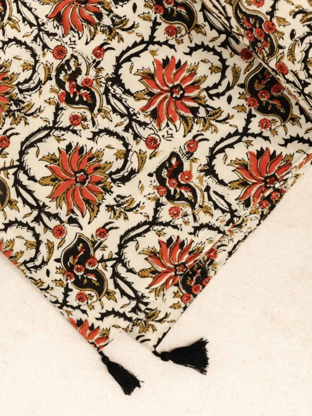 Sofa Cover - Bloom - 85X185Cm