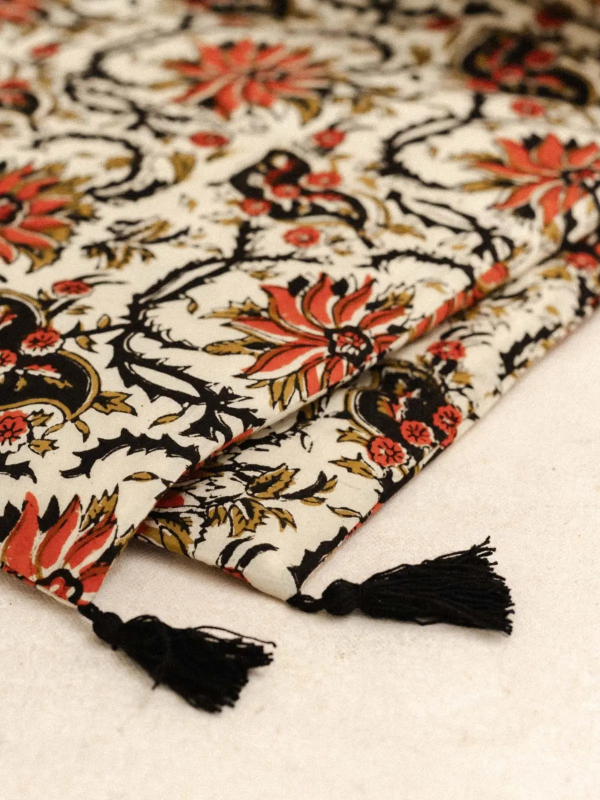 Sofa Cover - Bloom - 85X185Cm