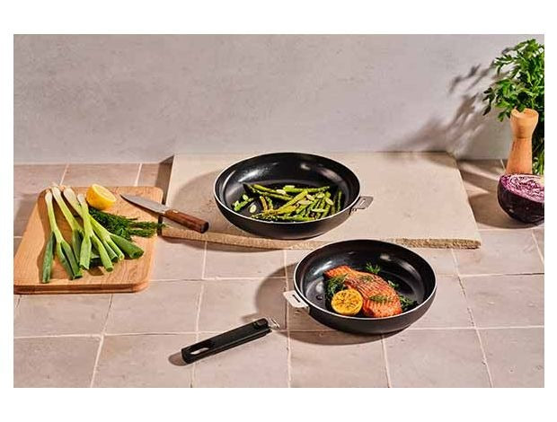 Set 2 Poêles - Non-Stick Click - Argent / Noir
