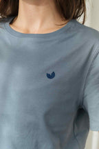 embroidered logo sustainable blue t-shirt