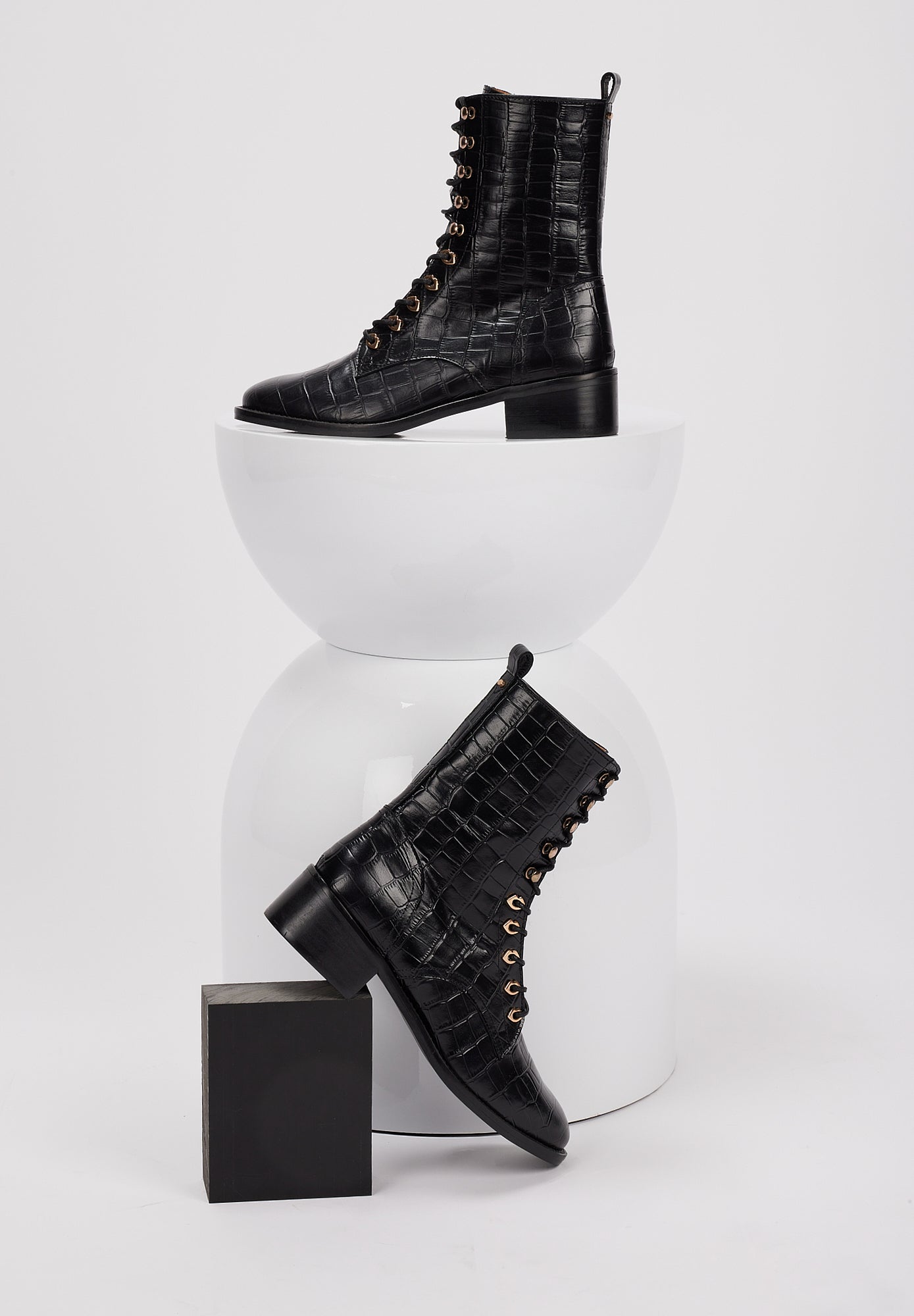 Janis - Cuir façon Croco Noir - Bons Baisers - The Bradery