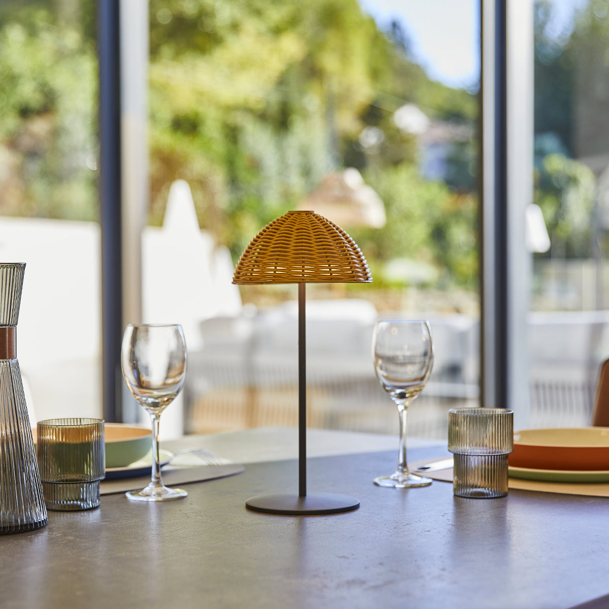Faroe - Lampe De Table Sans Fil - Polyrotin - Marron