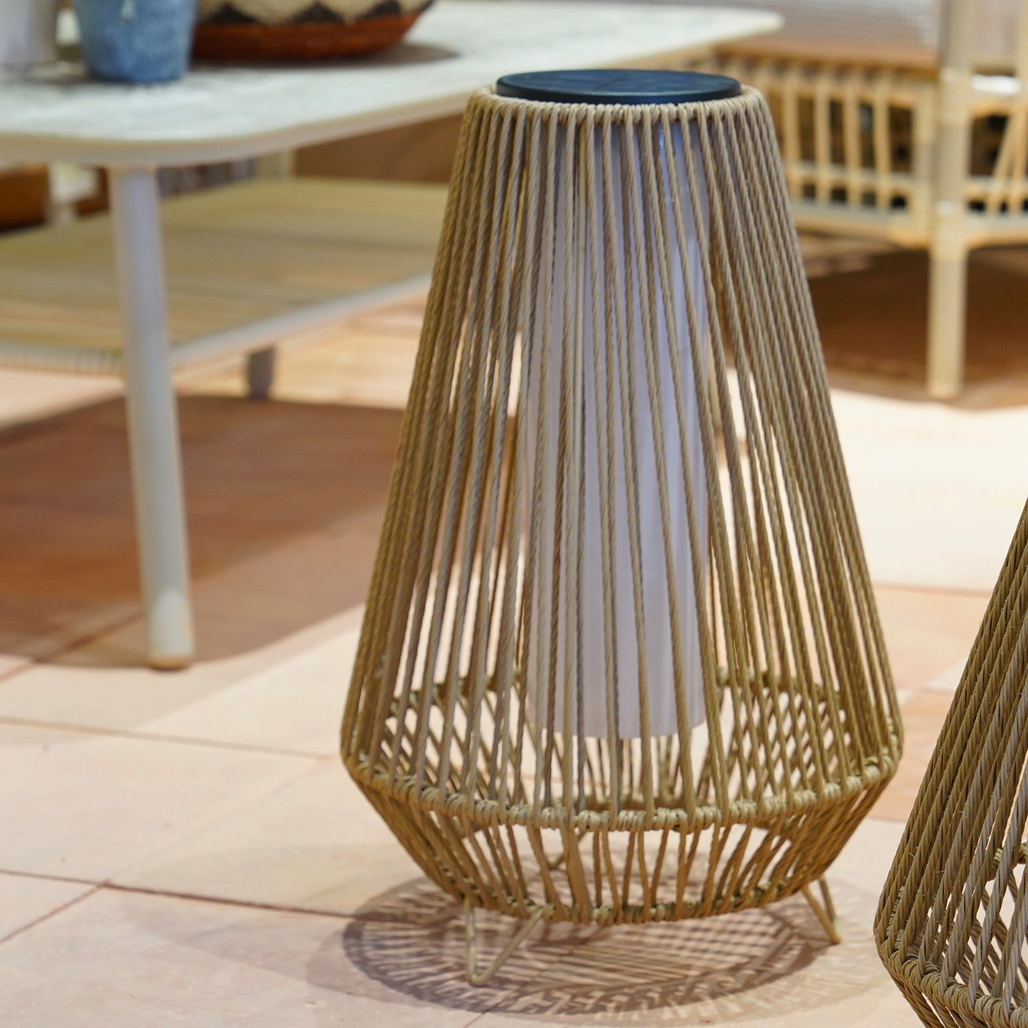 Salomea - Lanterne Solaire - Rotin - Beige