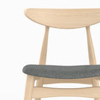lot de 2 chaises josette tissu gris bois hevea clair rdv deco