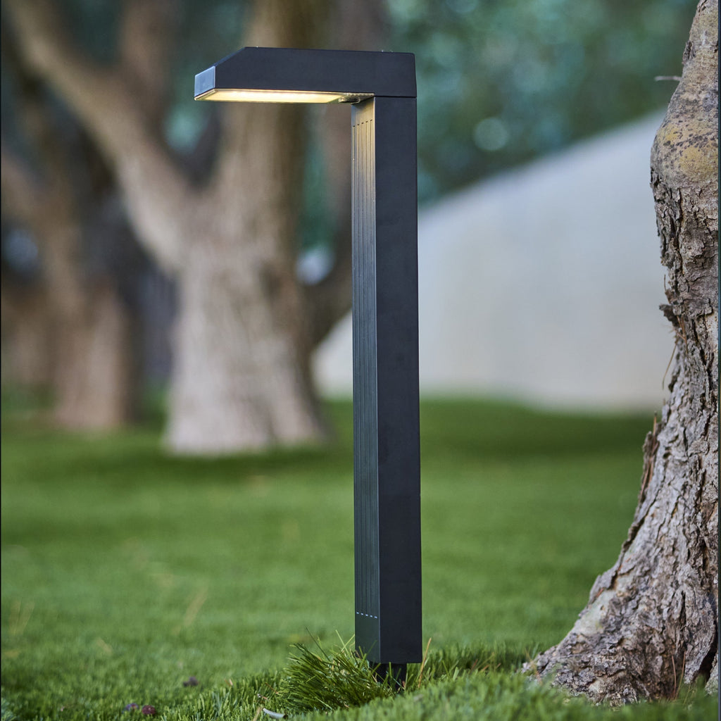 Torly - Borne & Potelet Solaire - Plastique - Noir