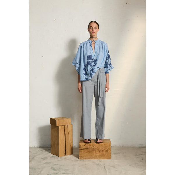 Blouse Venaco Imprime Orchids - Bleu