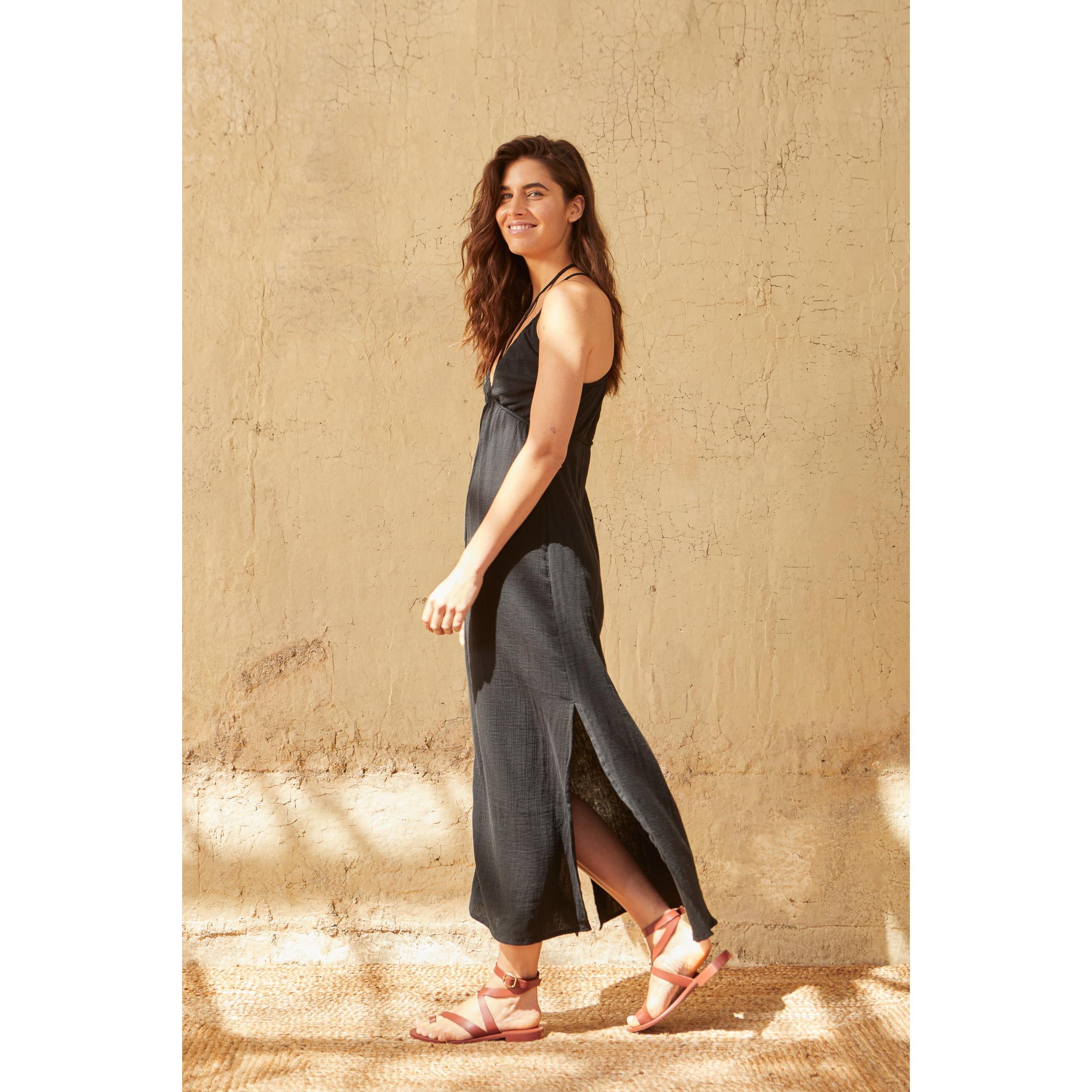 Robe Dalhia - Black