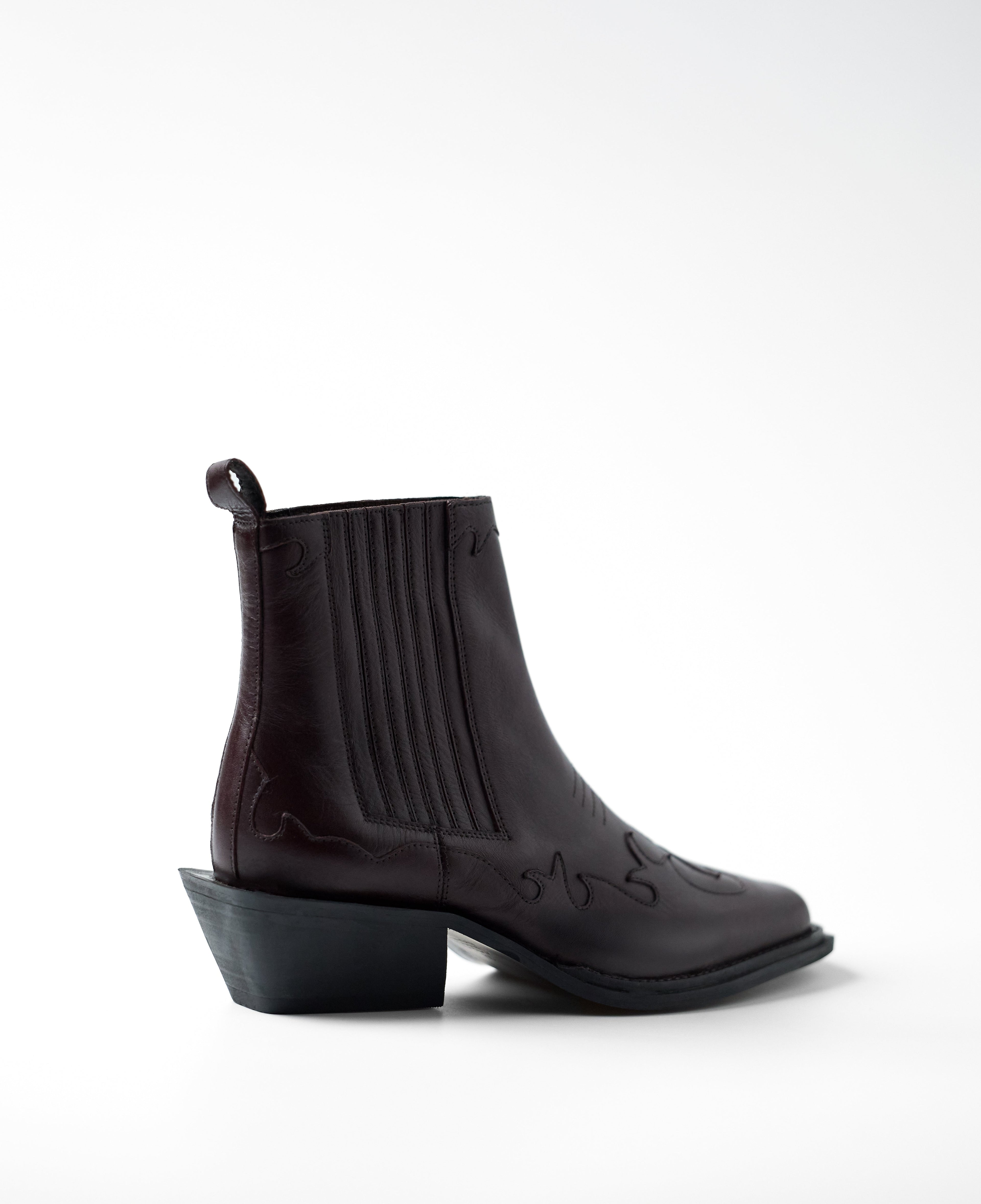 Mim shoes Botas y botines WALLY BURDEOS