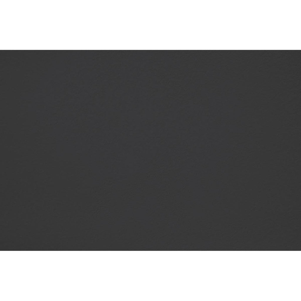 Peinture All black appliquée sur un mur - teinte noire
