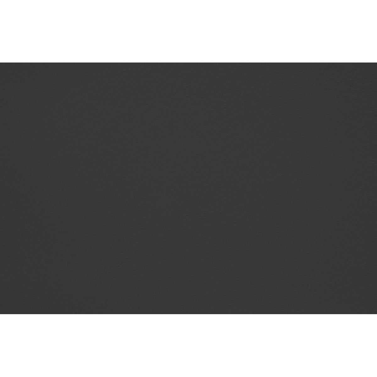 Peinture All black appliquée sur un mur - teinte noire