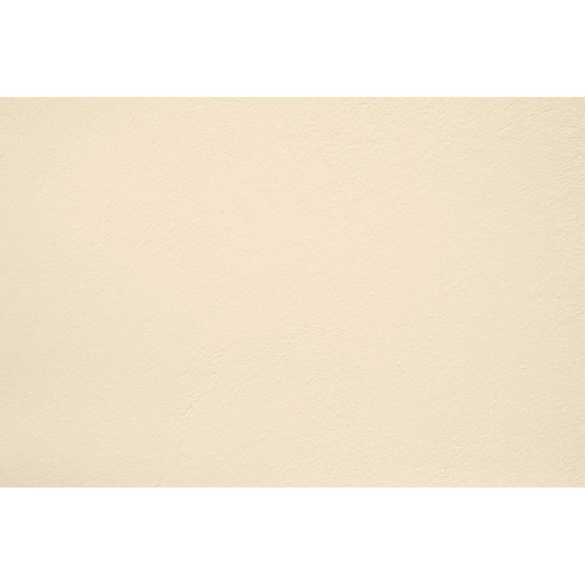 Peinture French riviera appliquée sur un mur - teinte jaune beige