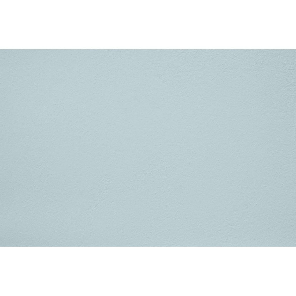 Peinture Okinawa fog appliquée sur un mur - teinte bleu clair