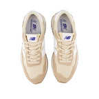 Baskets 237 - Beige