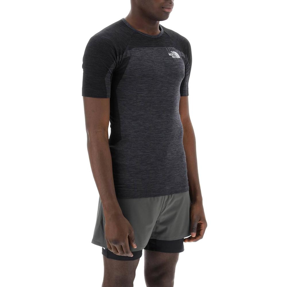 T-Shirts The North Face "Seamless Mountain Athletics Lab T - Gris - Femme