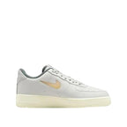 Baskets Air Force 1 '07 LX - Gris