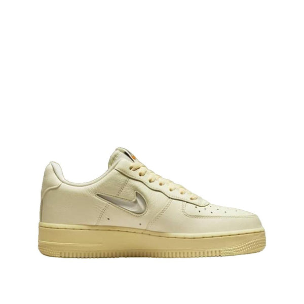 Baskets Air Force 1 '07 LX - Beige