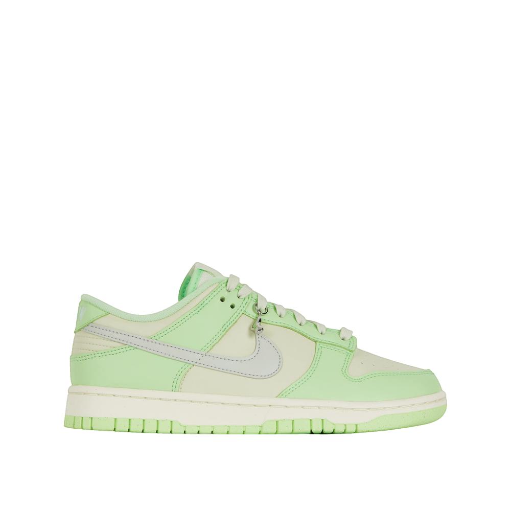Baskets Dunk Low Next Nature SE - Vert